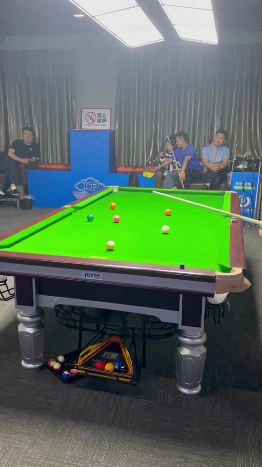 双方没有展 双方没有展