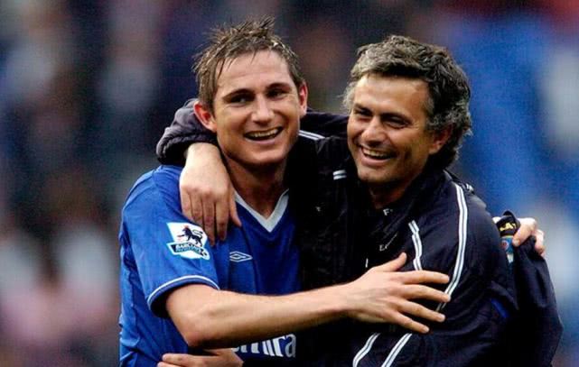 队员们会进 队员们会进