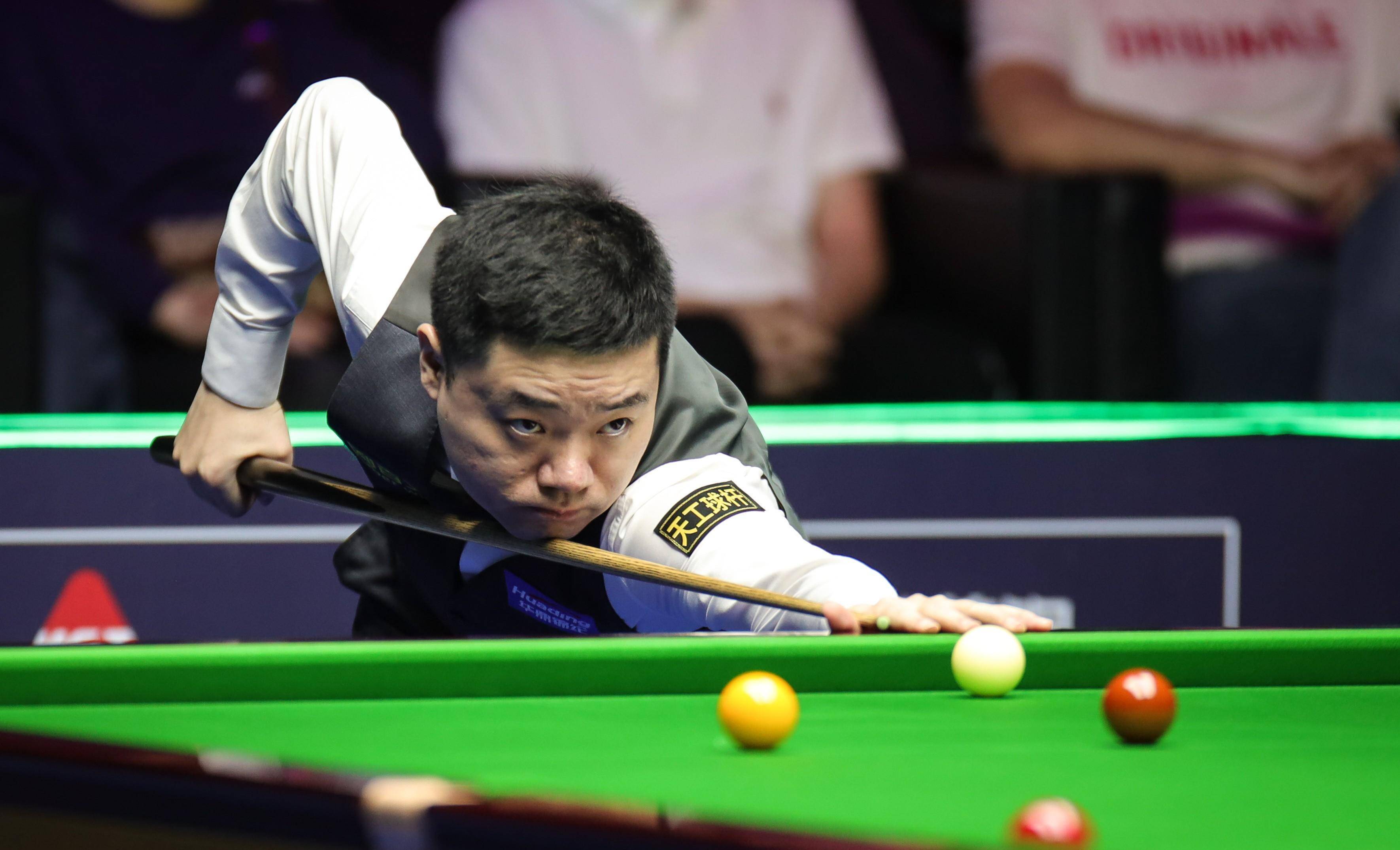 依然保持世 依然保持世